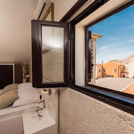 多纳特公寓酒店 * 扎达尔