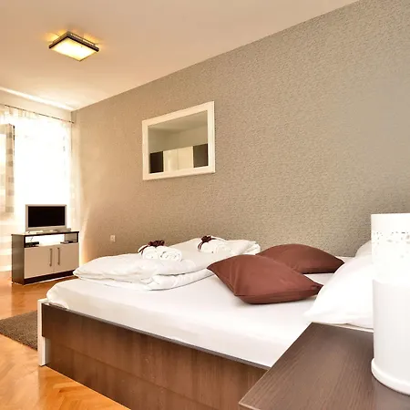 公寓 多纳特公寓酒店