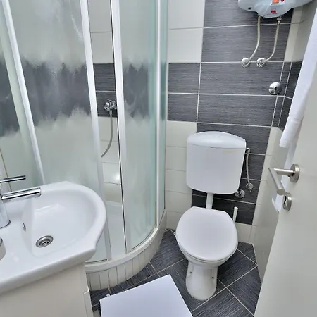 アパート ドナト ザダル