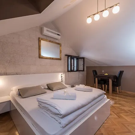 Apartment Donat