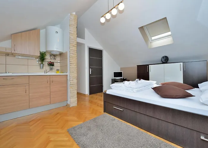 아파트먼트 도나트 *